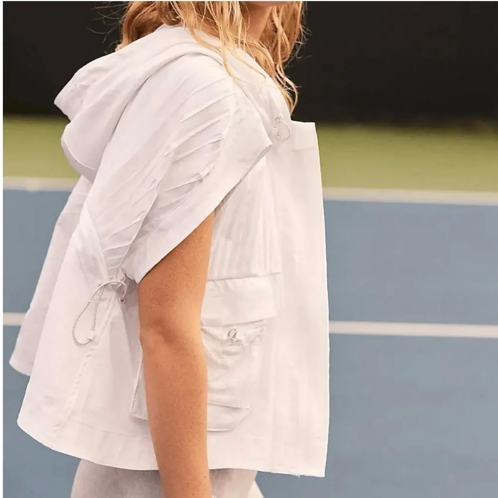 FREE PEOPLE pleaty please vest.​ - Picture 2 of 7